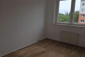 Helle und moderne 3-Zimmer-Wohnung in Magdeburg mit Balkon – Breitscheidstraße 19, 39114 Herrenkrug, Magdeburg – Vorschaubild 11