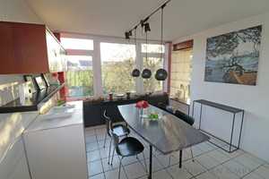 Architektenhaus im Grünen: Platz für die Familie; Individuelles Wohnen in schöner Umgebung; Garage.. – Rhein-Erft-Kreis – Vorschaubild 3