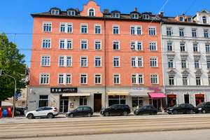 Schöne 5-Zi-Altbauwohnung! WG geeignet! Aufzug! Nähe Klinikum! Stabile Kapitalanlage in Haidhausen! – Die vollständige Adresse der Immobilie erhältst du vom Anbieter., 81675 Steinhausen, München – Vorschaubild 1
