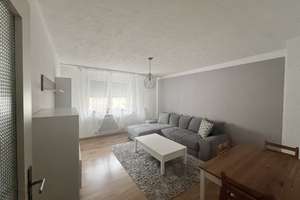 Nähe Landgrabenstraße ! Helle 2-ZW, 55 m²,  Einbauküche gegen Ablöse, Balkon, 3. OG ohne Aufzug – Die vollständige Adresse der Immobilie erhältst du vom Anbieter., 90443 Steinbühl, Nürnberg – Vorschaubild 2