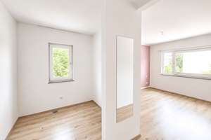 Wohnen im Grünen: Moderne KfW 55 Doppelhaushälfte mit großem Garten in begehrter Lage München-Aubing – Die vollständige Adresse der Immobilie erhältst du vom Anbieter., 81243 Aubing-Süd, München – Vorschaubild 16