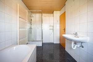 Wohnen auf mehreren Ebenen: Haus zur Miete in Heilbronn-Böckingen – 74080 Böckingen, Heilbronn – Vorschaubild 17