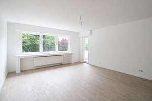 Bereit zum Einziehen! Bezugsfertige 2,5 Zi-Wohnung mit Tiefgaragenstellplatz