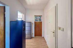 Bezugsfrei! Helle 2-Zimmer-Eigentumswohnung mit Balkon in Köln-Sürth – Die vollständige Adresse der Immobilie erhältst du vom Anbieter., 50999 Sürth, Köln – Vorschaubild 8