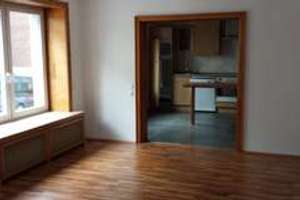Zenrum nahe Neuwertige EG-Wohnung mit zwei Zimmern sowie Balkon und EBK in Siegen. Nicht Möbiert – Hambergstr. 15, 57074 Siegen, Siegen – Vorschaubild 4