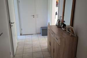 Sanierte 3,5-Zimmerwohnung in Essen-Bedingrade mit Einbauküche – Schloßstr. 317, 45359 Bedingrade, Essen – Vorschaubild 2