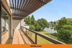 Helles Wohnambiente mit Weitblick über den Rondeelteich