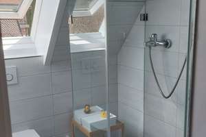 2-Zimmer-Dachgeschoß-Wohnung in Fürstenried West – Steinkirchner Straße 35, 81475 Fürstenried-West, München – Vorschaubild 3