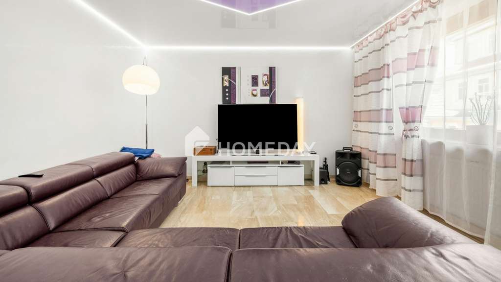 Immobilie in Dettingen an der Erms - Ein Haus mit Stil und Substanz! Kernsanierte Doppelhaushälfte mit modernem Wohnkomfort - Bild 4