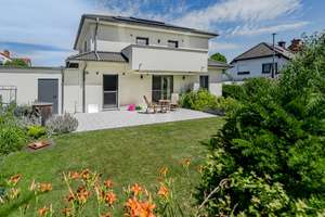 Hochwertiges KfW55-Einfamilienhaus mit moderner Energietechnik in Toplage: Sauna, EBK, Garage & Sp. – Die vollständige Adresse der Immobilie erhältst du vom Anbieter., 61250 Usingen – Vorschaubild 19