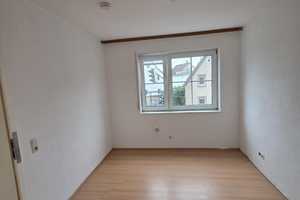 3min zum Bahnhof Rüs.! - 2 Zimmer, EBK, Fußbodenheizung, Tiefgaragenparkplatz – Friedensstraße 4, 65428 Groß-Gerau (Kreis) – Vorschaubild 5