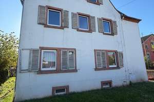 Großzügiges Haus in schöner Ortsrandlage von Hainfeld – Die vollständige Adresse der Immobilie erhältst du vom Anbieter., 76835 Hainfeld – Vorschaubild 2
