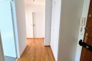 500 m zur U1 - Balkonwohnung mit Aufzug und TG – Die vollständige Adresse der Immobilie erhältst du vom Anbieter., 22041 Wandsbek (Ortsteil), Hamburg – Vorschaubild 3