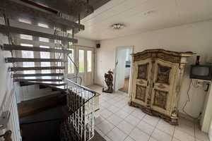 Angebot sende am Freitag 13.06.2025 Villa in Worms-Neuhausen mit Pool und stilvollem Garten – Worms – Vorschaubild 18