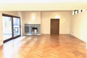 Bungalow  mit Tradition und Charme 
Großer Anbau gewerblich nutzbar  -  herrliches Grundstück in ... – Die vollständige Adresse der Immobilie erhältst du vom Anbieter., 24768 Rendsburg – Vorschaubild 5