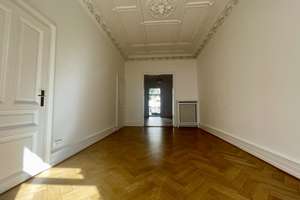 Westend- Rarität | Repräsentative Bél Etage Wohnung mit 2 Balkonen | frisch renoviert & bezugsfertig – 60323 Westend-Süd, Frankfurt am Main – Vorschaubild 3