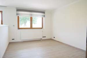 *NEUER PREIS* Charmantes Haus mit Potenzial & Traumgrundstück in HILGERTSHAUSEN – Münchener Straße 30, 86567 Hilgertshausen-Tandern – Vorschaubild 5