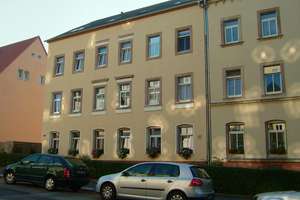 Familien! Etagenwohnung, 4,5-Zimmer-2 Bäder, 2 Balkone - Blick ins Grüne- großer Hausgarten