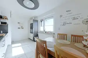 Mehrfamilienhaus - Kapitalanlage mit Potenzial – Schwalm-Eder-Kreis – Vorschaubild 9