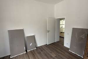 Großzügige und lichtdurchflutete 2,5-Zimmer-Wohnung mit 69 m² – ab September verfügbar – Die vollständige Adresse der Immobilie erhältst du vom Anbieter., 47139 Beeck, Duisburg – Vorschaubild 3