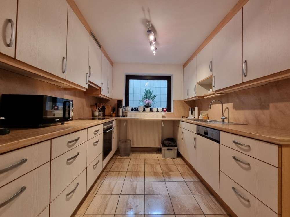 Immobilie in Litzendorf - Liebevoll modernisiertes Wohnhaus 
mit großzügiger Architektur und Panoramablick  - Bild 10