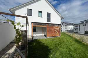 2-Familienhaus / Neubau/ Selbstbewohnen & zusätzlich vermieten !! Die Gelegenheit!! KfW 55 – Alb-Donau-Kreis – Vorschaubild 2