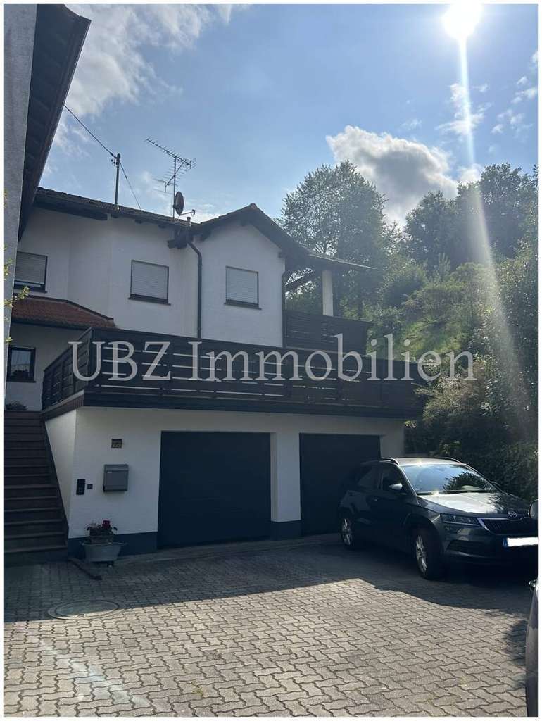 Immobilie in Laufach - Haus mit Traumgrundstück in ruhiger Lage. - Bild 2