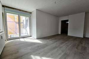 Bequem im Erdgeschoss – 3-Zimmerwohnung mit Balkon – Gelsenkirchen Scholven WE03/EGvo – Scheideweg 63f, 45896 Scholven, Gelsenkirchen – Vorschaubild 2