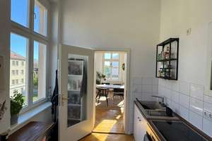 Lichtdurchfluteter Altbautraum: 2 Zimmer mit Fischgrätenparkett & hohen Decken – Große Diesdorfer Straße 247, 39108 Stadtfeld Ost, Magdeburg – Vorschaubild 6