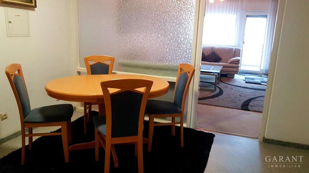 Immobilie in Lauffen am Neckar - Investieren in Betongold - 3 Zimmer-Wohnung mit Balkon und Außenstellplatz sucht neuen Investor! - Bild 1