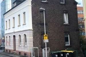 PROVISIONSFREI für Erwerber in der Zwangsversteigerung: Freistehendes Mehrfamilienhaus (5 Wohnungen – Die vollständige Adresse der Immobilie erhältst du vom Anbieter., 45472 Heißen, Mülheim an der Ruhr – Vorschaubild 3