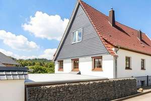 Einfamilienhaus mit Garage in Wiedenest – 51702 Bergneustadt – Vorschaubild 2