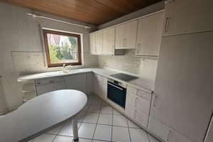 GEPFLEGTES REIHENECKHAUS MIT GARAGE UND AUSBAURESERVE – Die vollständige Adresse der Immobilie erhältst du vom Anbieter., 74172 Neckarsulm – Vorschaubild 4