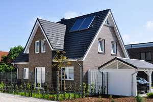 Neubau in zweiter Reihe – Familienidylle in OL-Osternburg – Die vollständige Adresse der Immobilie erhältst du vom Anbieter., 26135 Drielaker Moor, Oldenburg (Oldenburg) – Vorschaubild 2