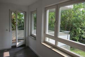 Sonnige, verkehrsgünstige, moderne 2-Zimmer-Wohnung mit Blick ins Grüne in Uni-Nähe – Hessenlauweg 6, 70569 Dachswald, Stuttgart – Vorschaubild 3
