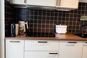 Vollmöblierte 2-Zimmer-Citywohnung mit Balkon 350m vom Rhein entfernt – Rheingasse 2, 53113 Bonn-Zentrum, Bonn – Vorschaubild 4