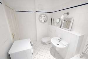 Geschmackvolle 2-Zimmer-Wohnung in Berlin Prenzlauer Berg - Dunckerstrasse – Dunckerstraße -, 10437 Prenzlauer Berg, Berlin – Vorschaubild 15