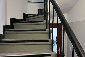 Schönes, gepflegtes 1-Zimmer-Apartment mit Balkon, Tageslichtbad & Wanne - inmitten der Altstadt – Sternstraße 9, 39104 Altstadt, Magdeburg – Vorschaubild 7