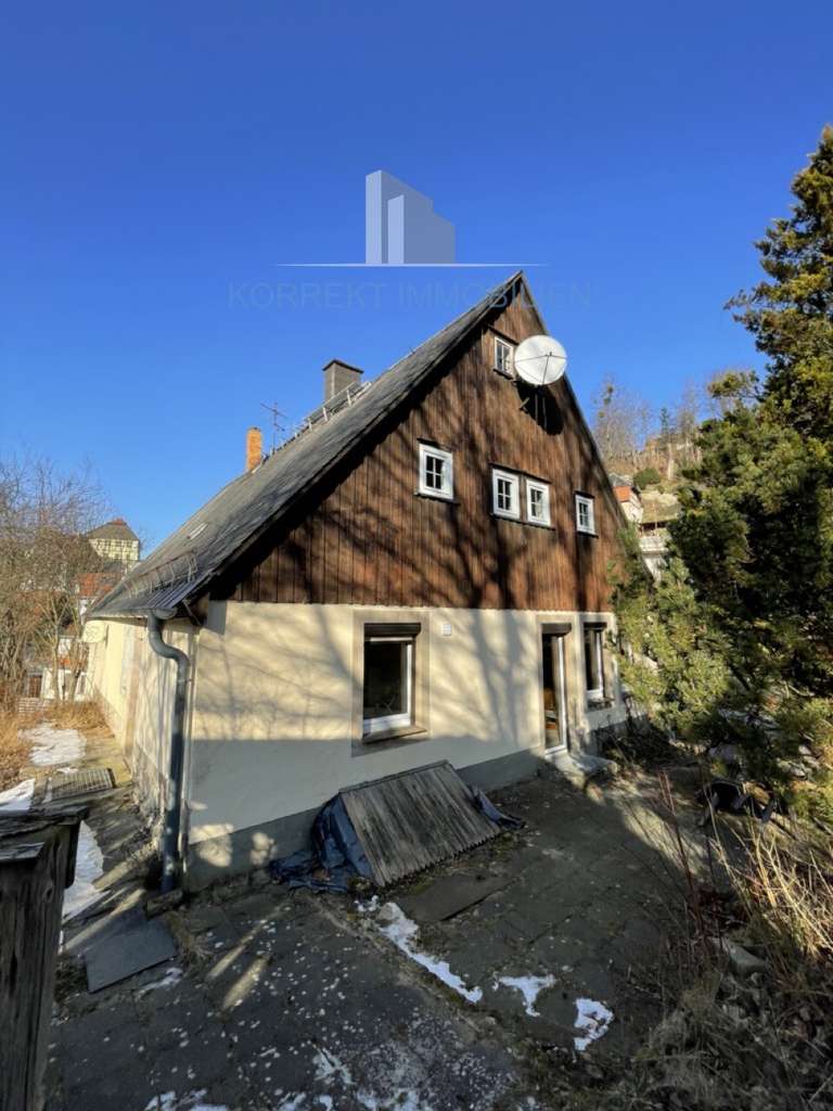 Immobilie in Hohnstein - Historisches Fachwerkhaus mit Blick zur Burg Hohnstein/ Denkmal mit Potenzial in Top-Lage der Sächs - Bild 2