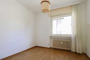 3-Parteinhaus mit attraktivem Garten zur anteiligen Eigennutzung in bevorzugter Lage Frankfurts – Frankfurt am Main – Vorschaubild 5