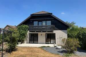 Zweifamilienhaus mit zwei Wohneinheiten, Garten in Golfplatznähe – Burgacker 43, 52355 Gürzenich, Düren – Vorschaubild 3