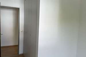  - PROVISIONSFREI - Schöne helle Wohnung-1,5 Zimmer-mit Kochnische-Bad-in zentraler Lage – Die vollständige Adresse der Immobilie erhältst du vom Anbieter., 40229 Eller, Düsseldorf – Vorschaubild 5