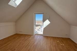 Ideal für Familien! Neubau-Reiheneckhaus mit EBK in Köfering – Von-Bingen-Straße 7, 93096 Köfering – Vorschaubild 5