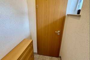 Top-gepflegtes Haus in ruhiger Lage mit viel Platz im Keller-Familienobjekt – Steinburg (Kreis) – Vorschaubild 13
