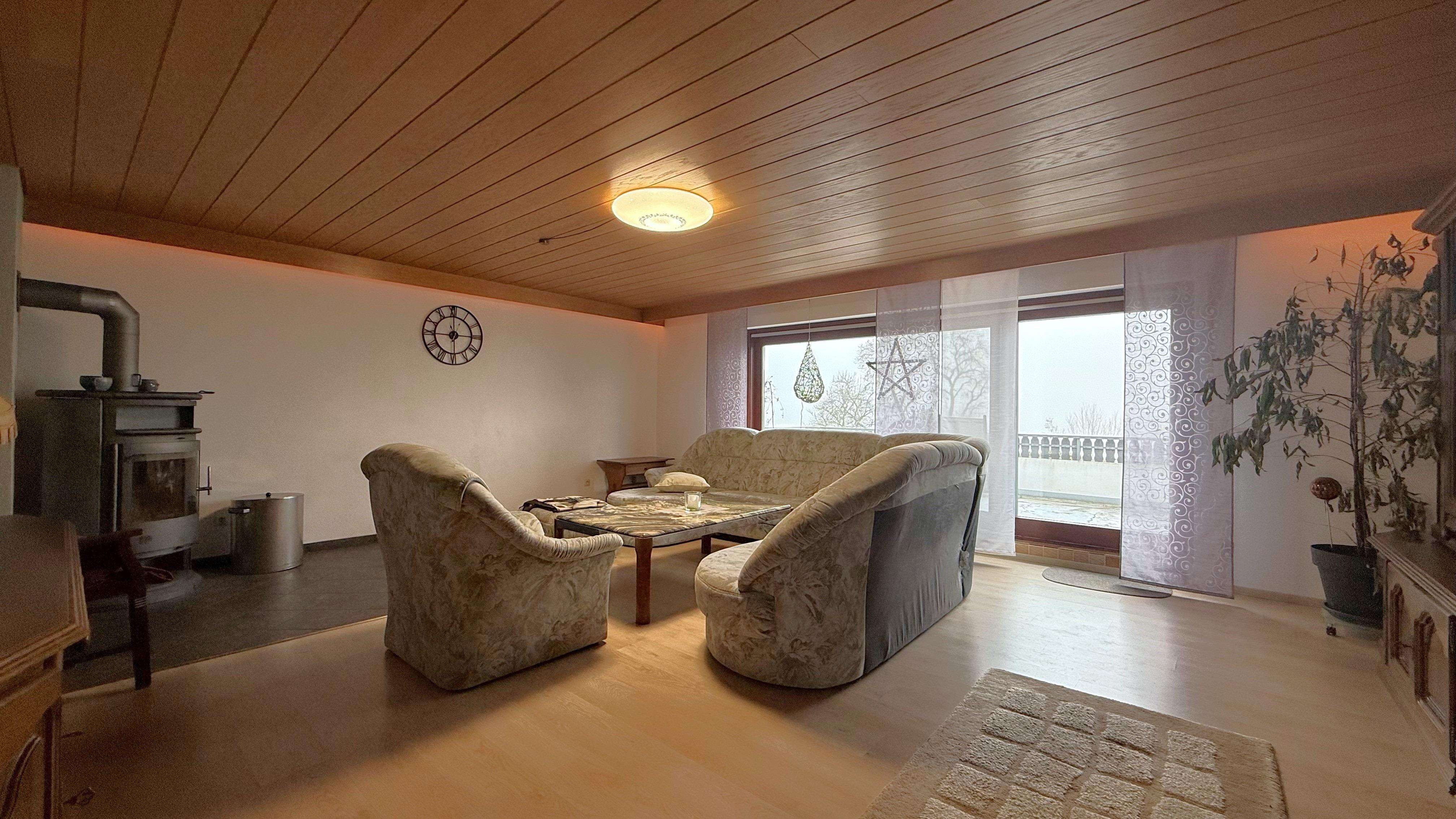 Immobilie in Neuhausen ob Eck - Familienhaus mit XXL Werkstatt - Bild 10