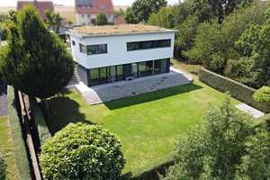 Wundervolle Bauhaus-Villa in bester Lage – Rhön-Grabfeld (Kreis) – Vorschaubild 4