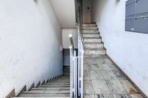 Citynah wohnen: Moderne 2-Zimmer-Wohnung mit Balkon, Lift und Tiefgarage – Die vollständige Adresse der Immobilie erhältst du vom Anbieter., 4315 Neustadt-Neuschönefeld, Leipzig – Vorschaubild 2