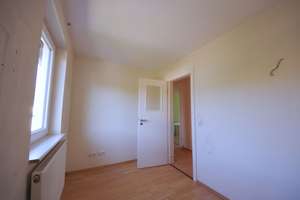 VON PRIVAT: Saniertes Reihenendhaus mit 5 Zimmern und großem Südgrundstück in Hamburg Volksdorf – Die vollständige Adresse der Immobilie erhältst du vom Anbieter., 22359 Volksdorf, Hamburg – Vorschaubild 10