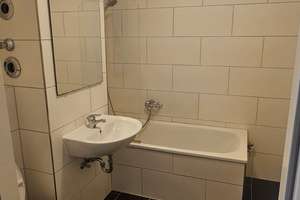 Zentral gelegene 2-Zimmer-Wohnung in bester Lage von Neukölln – Die vollständige Adresse der Immobilie erhältst du vom Anbieter., 12043 Neukölln (Ortsteil), Berlin – Vorschaubild 11