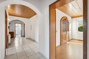 Großzügiges Zweifamilienwohnhaus - auch für Kapitalanleger! – Main-Kinzig-Kreis – Vorschaubild 11